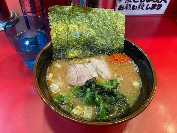 「半らーめん🍜🥢」@らーめん 谷瀬家 新橋店の写真