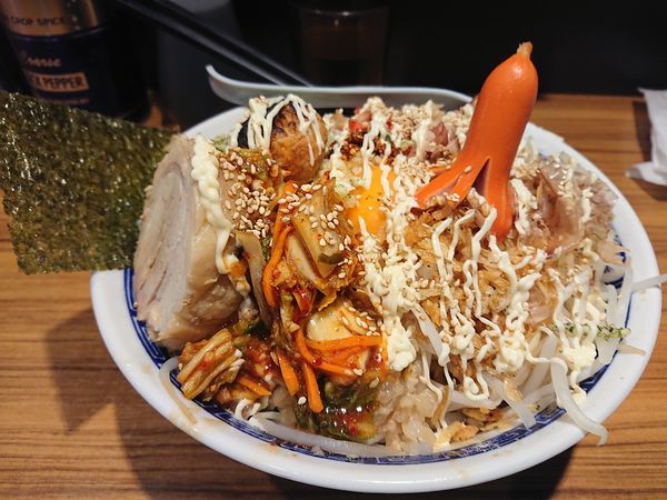 「限定 ソース焼きそば風」@びんびん豚の写真