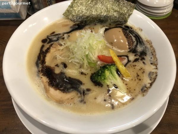 「濃厚塩味玉そば (880円)」@麺匠 ことぶきの写真