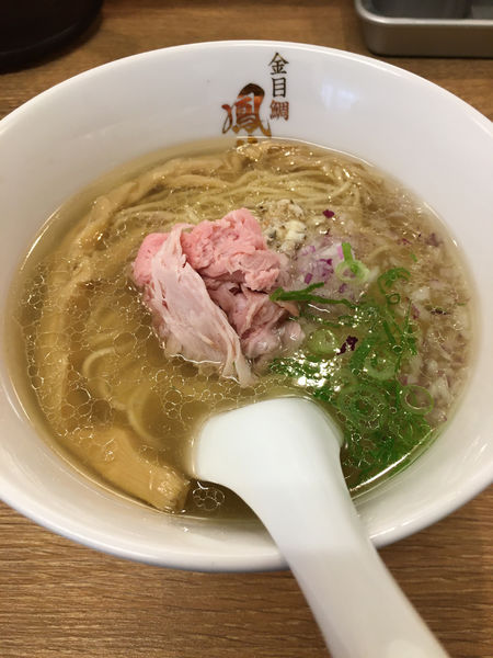 「らーめん」@金目鯛らぁ麺 鳳仙花 綱島店の写真