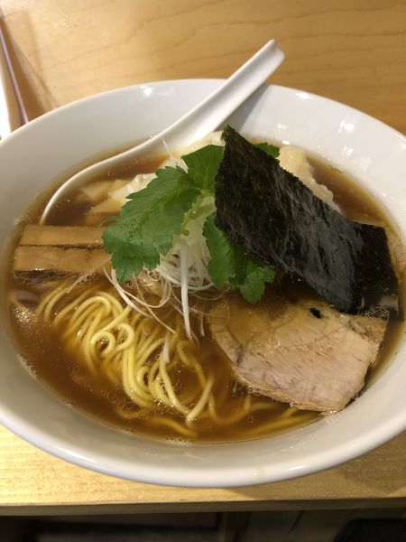 「ミックスワンタン中華そば1000円」@麺や ほころびの写真