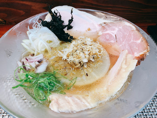 「鰮煮干し冷やし 塩」@麺や 睡蓮の写真