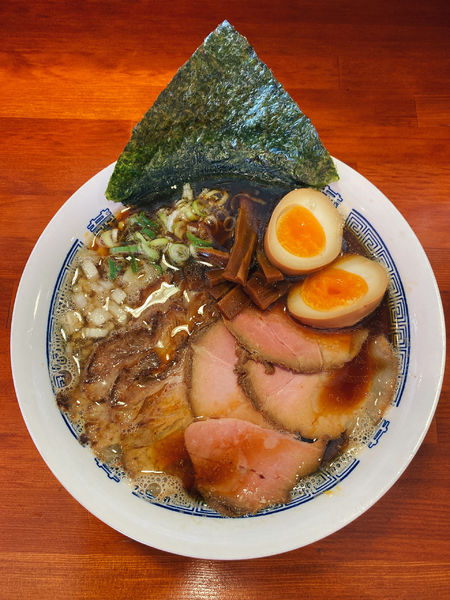 「特製煮干しブラック（胡椒抜き）」@煮干し中華そば ぶっとび亭の写真