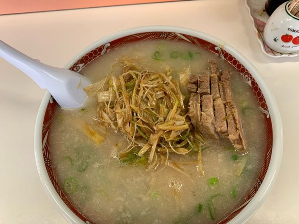 「ネギチャーシュー中」@ラーメンショップ ネモトの写真