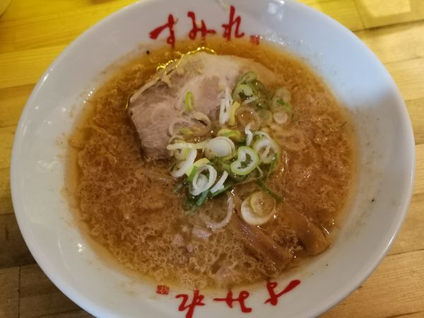 「半ラーメン」@すみれ 横浜店の写真