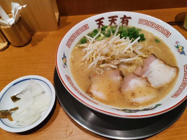 「らーめん」@らーめん天天有 神田の写真