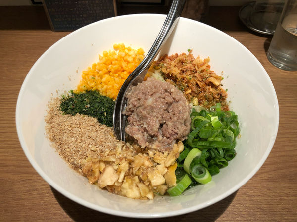 「まぜそば和牛」@まぜそば 三ツ星の写真