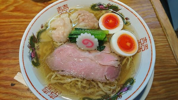 「ちょっとずつワンタン麺 白だし」@キング製麺の写真