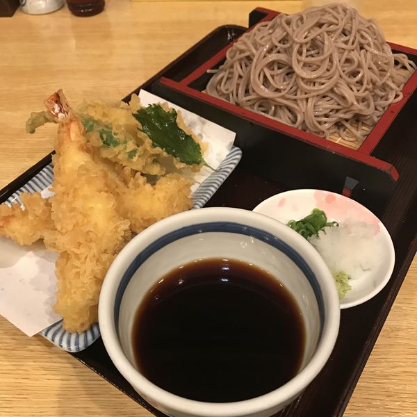 「天ざる（￥1,050）」@手打ちうどん 吉野の写真