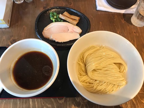 「醤油つけ麺 950円」@麺屋鈴春の写真