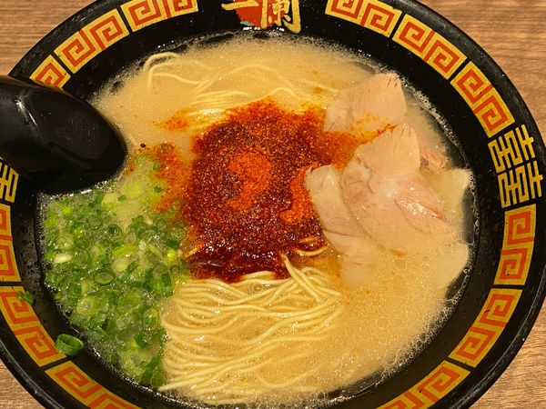 「ラーメン+替玉 ¥1,100」@一蘭 平塚店の写真