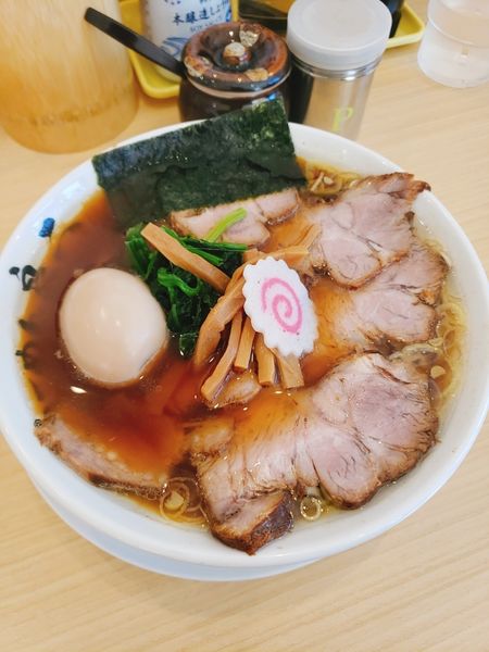 「しょうゆチャーシューめん」@らーめん良二の写真