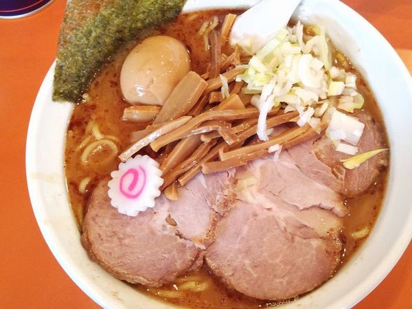 「特製チャーシュー味玉らーめん（中盛）」@麺屋大斗 小伝馬町店の写真