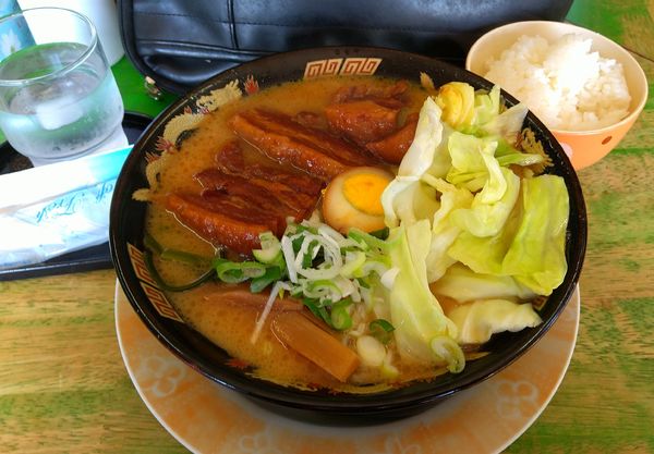 「角煮ラーメン」@熊本ラーメン 桃太郎の写真