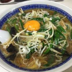 スタミナラーメン+半チャーハン(¥650+350)