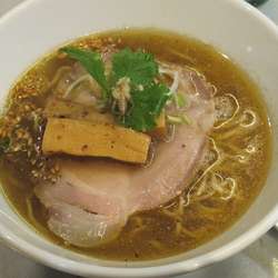 コオロギラーメン（1,100円）