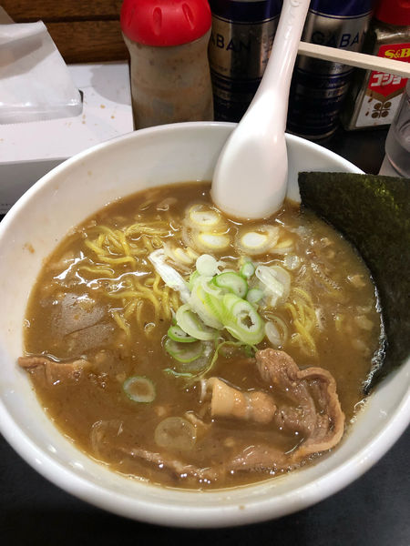 「賄い100、麺半、肉、玉抜き」@一条流がんこ総本家分家四谷荒木町の写真