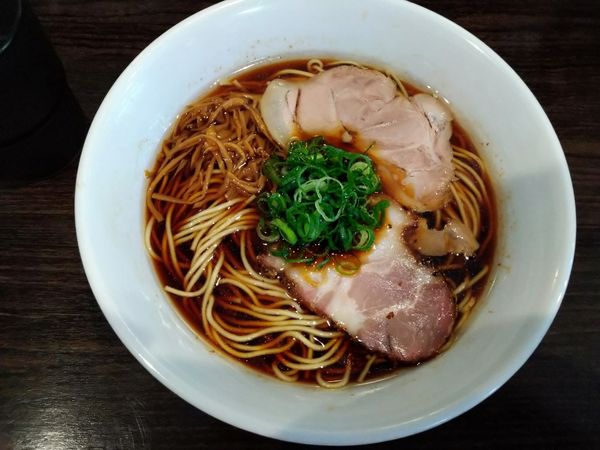 「醤油ラーメン」@かしわぎの写真