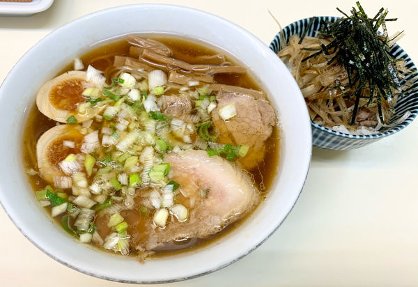 「特製中華そば＋豚まぶしご飯」@中華そば ふくみみの写真