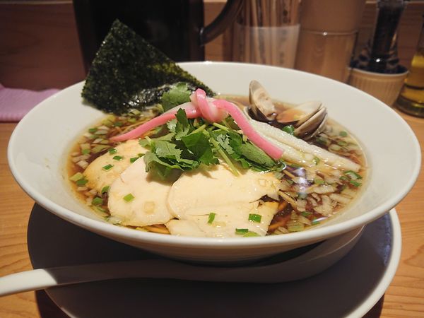 「蛤SOBA」@Ginza Noodles むぎとオリーブの写真