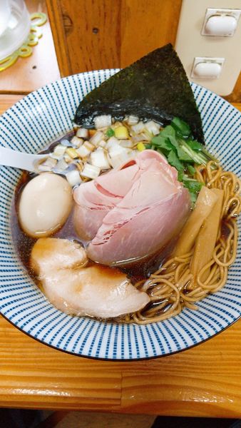 「特製煮干そば 黒醤油」@中華そば よしかわの写真