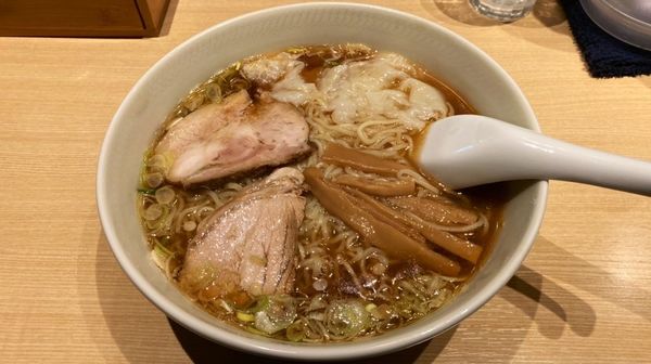 「中華麺＋ワンタン」@笹塚 大勝軒の写真