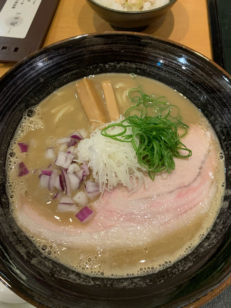 「濃厚煮干し中華そば」@中華そば 朧月夜の写真