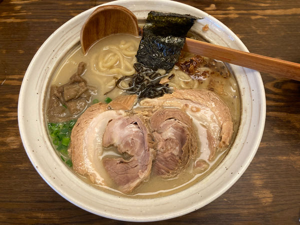 「鶏そばチャーシュー麺　大盛り」@鶏そばや 竜神洞の写真