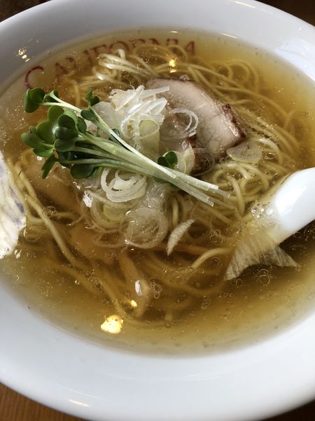 「塩煮干しそば」@中華そば カリフォルニアの写真