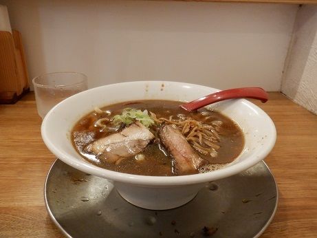 「喜多方らーめん　煮干」@麺や 七彩 八丁堀店の写真