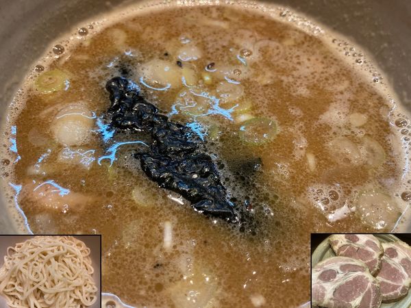 「つけ麺＋チャーシュー」@麺屋吉左右の写真