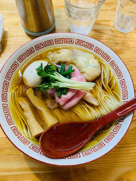 「特級中華そば　醤油」@自家製麺 くろ松の写真