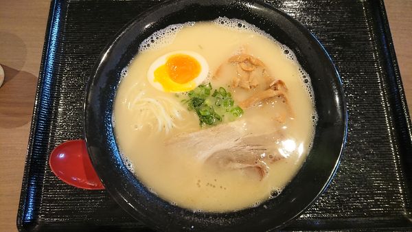 「鶏白湯そば」@麺匠 佐吉 イオンモールつくば店の写真