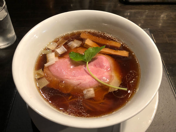 「地鶏丹波黒どり醤油らぁめん」@KaneKitchen Noodlesの写真