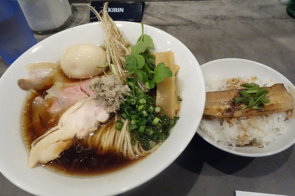 「【限定】仙台せり×比内地鶏のきりたんぽ風ラーメン」@だし廊  -NIBO-の写真