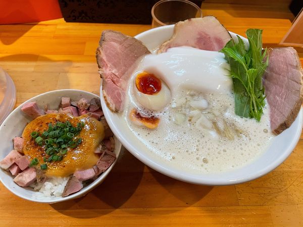 「特製ふく流らーめん」@ふく流らーめん轍 総本家 寺田町店の写真
