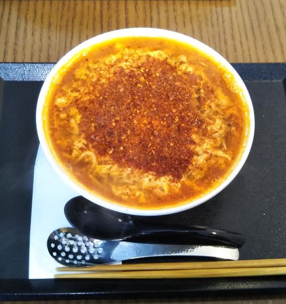 「ニュータンタンメン　辛さ激増し　大盛り」@tan tan noodle 楽の写真