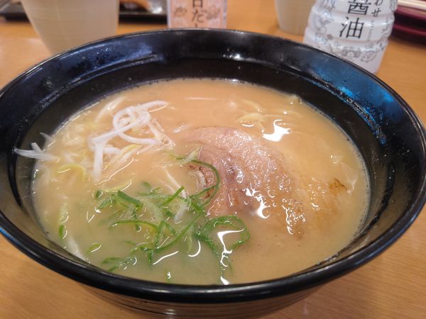 「コク旨味噌ラーメン４１８円」@スシロー 大宮店の写真