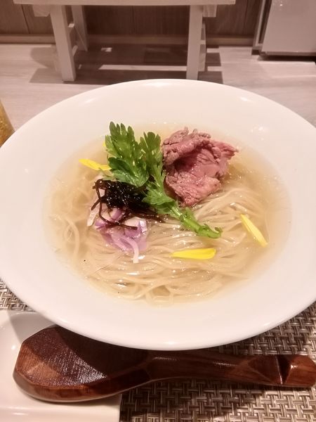 「和牛のすき煮山椒塩ラーメン」@LOKAHiの写真