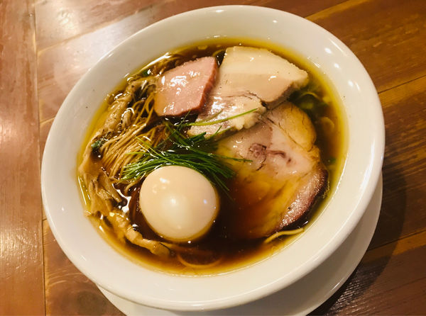 「醤油の純鶏ソバ」@自家製麺 うろたの写真