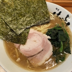 横浜家系 麺屋はやぶさの画像