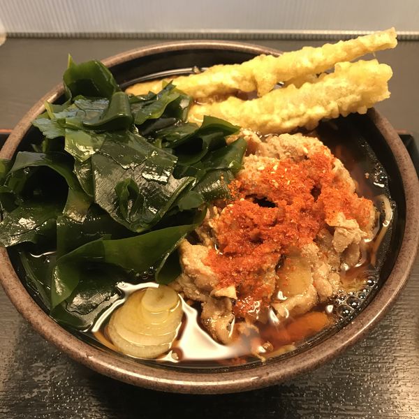 「肉ごぼう（￥580）＋三陸産わかめ（クーポン）」@ゆで太郎 蒲田中央通り店の写真