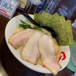 塩吟得ラーメン