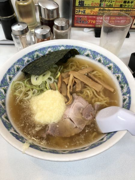 「ニンニクラーメン+ビンビール」@めん丸 曳舟店の写真