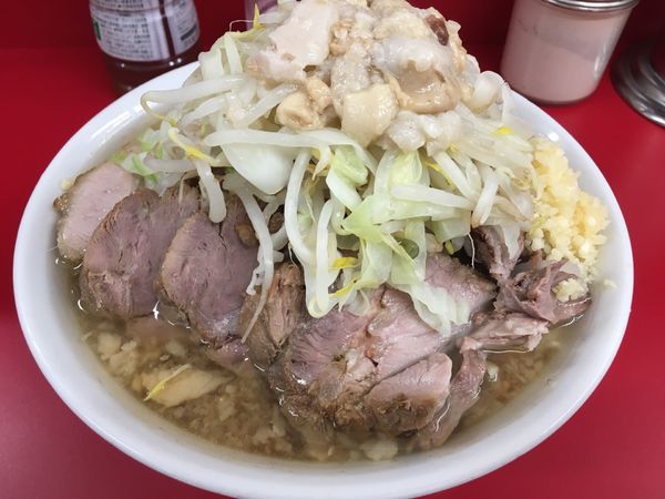 「小ブタ全マシ」@ラーメン二郎 上野毛店の写真