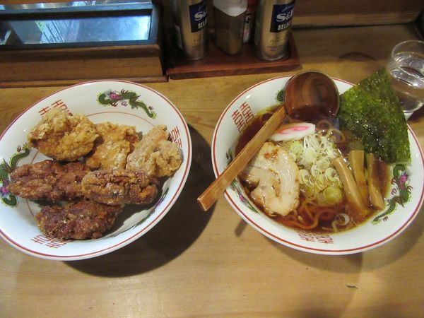 「正油中華そば芳醇（６６０円）＋あい盛りから揚げ７８０円」@麺屋 みちすけの写真