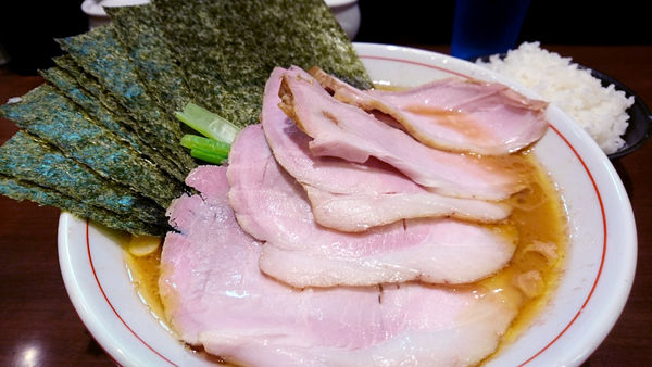「【昼】チャーシューメン（もも）+板のり+ライス」@らーめん飛粋の写真