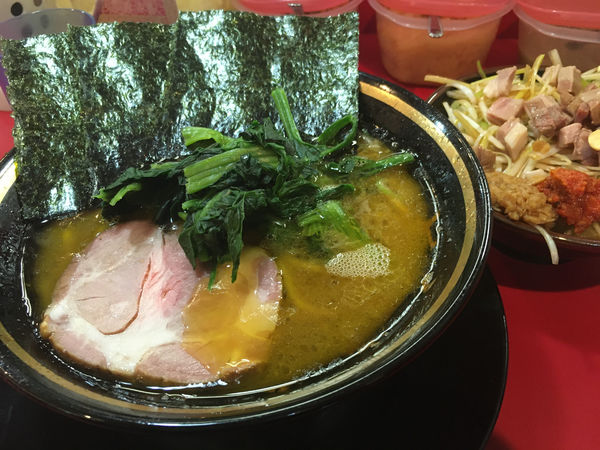 「ラーメン＋ネギ丼」@家系ラーメン とらきち家の写真