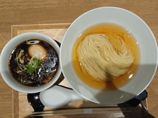 「鰹昆布水つけ麺(醤油)＋味玉」@らぁ麺や 嶋の写真