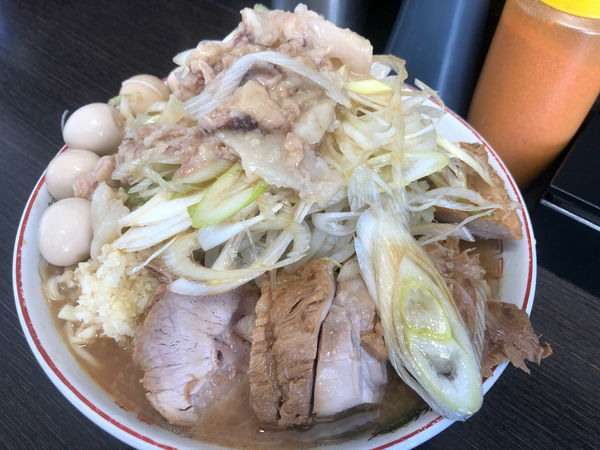 「小ラーメン　麺増し　ウズラ　ネギ」@ラーメン二郎 川越店の写真